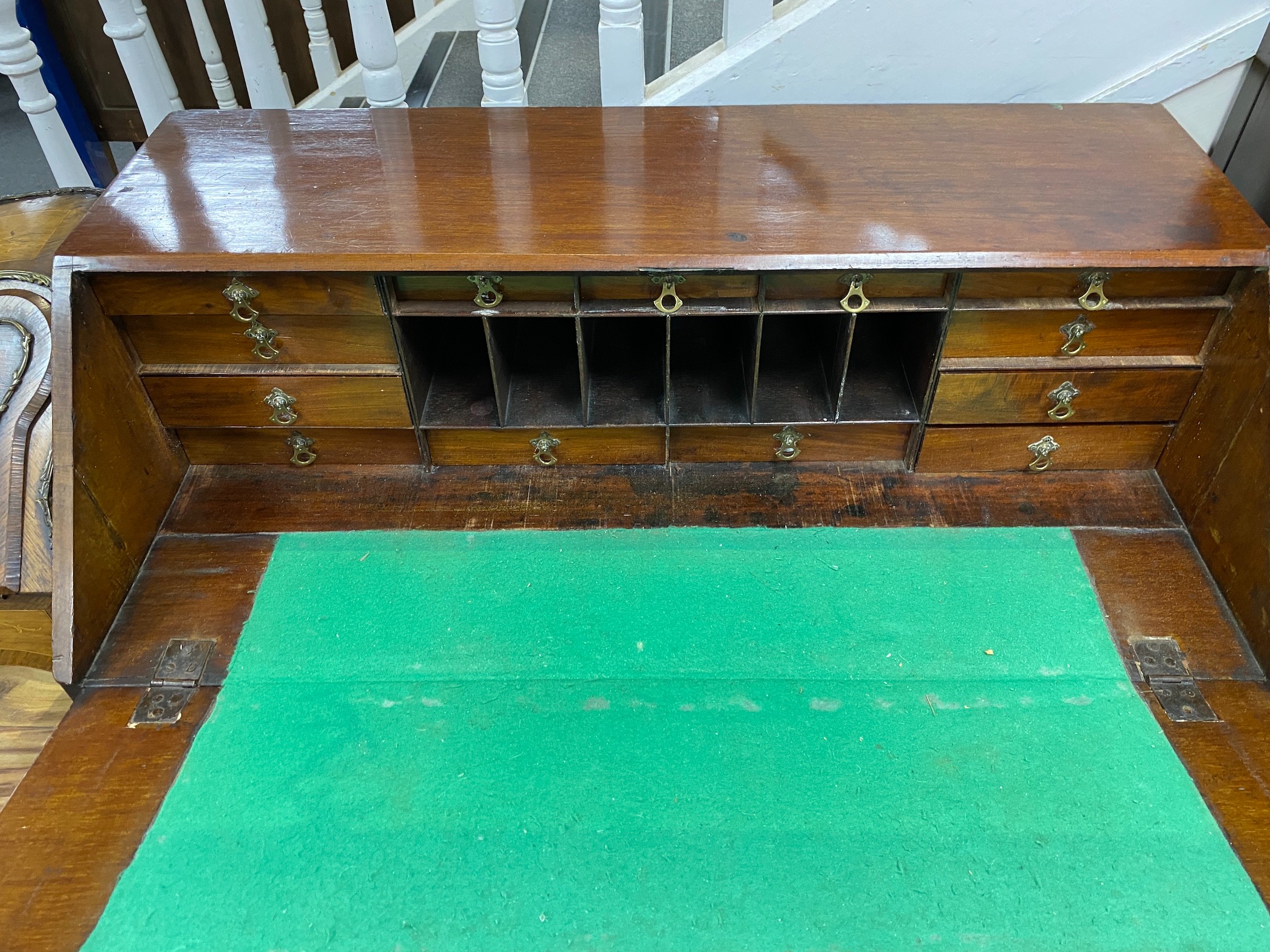 A George III mahogany bureau, width 107cm, depth 58cm, height 107cm